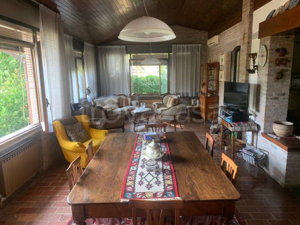 casa indipendente in vendita a Trebaseleghe