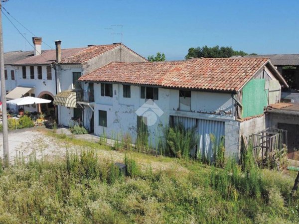 casa indipendente in vendita a Trebaseleghe in zona S.Ambrogio