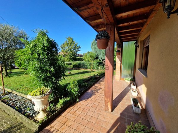 casa indipendente in vendita a Trebaseleghe