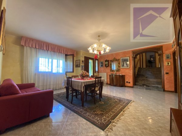 casa indipendente in vendita a Trebaseleghe