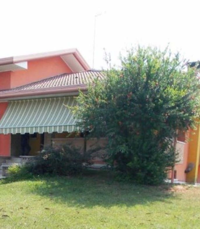 casa indipendente in vendita a Trebaseleghe