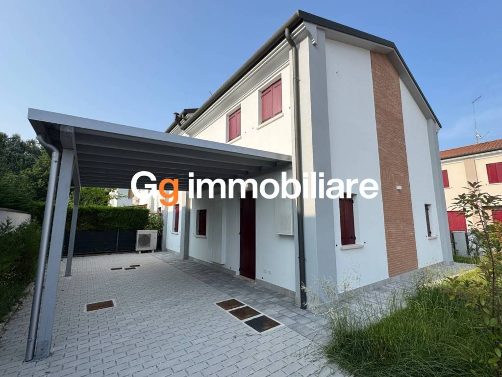 casa indipendente in vendita a Trebaseleghe