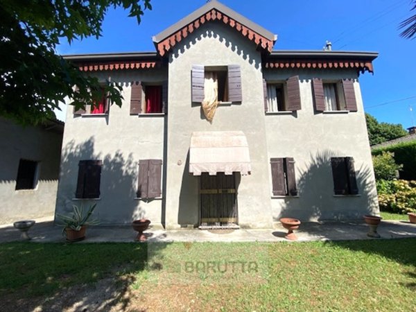 casa indipendente in vendita a Trebaseleghe