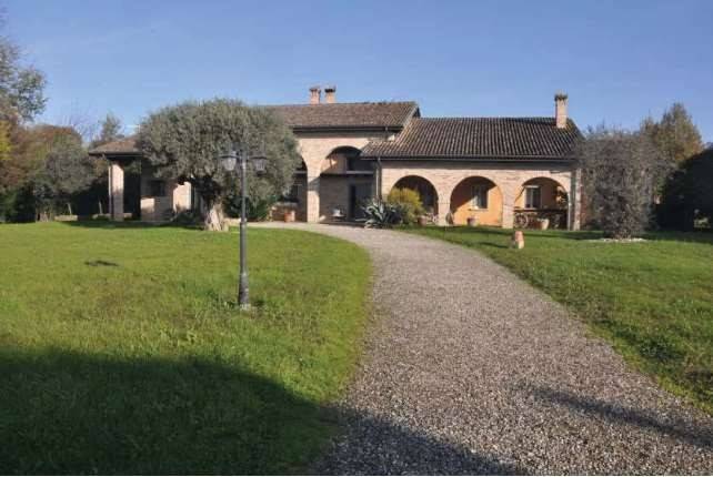 casa indipendente in vendita a Trebaseleghe