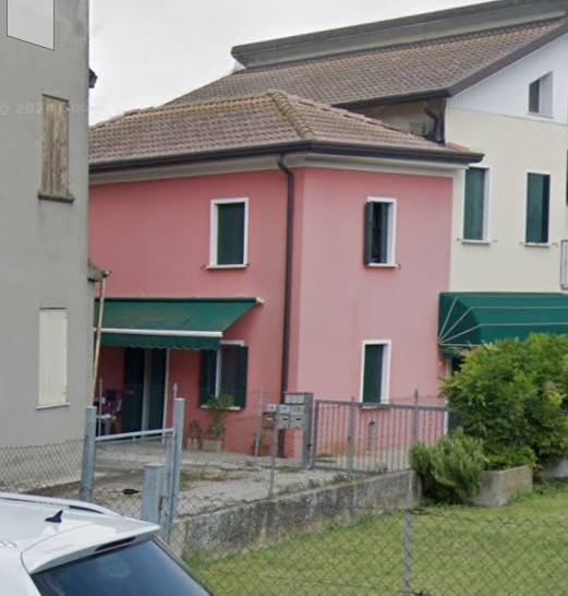casa indipendente in vendita a Trebaseleghe in zona Fossalta