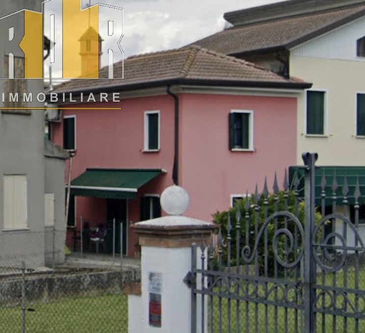 casa indipendente in vendita a Trebaseleghe