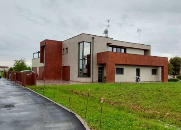 casa indipendente in vendita a Trebaseleghe
