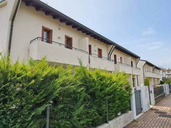 casa indipendente in vendita a Trebaseleghe