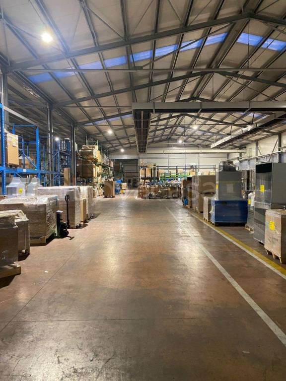 locale commerciale in vendita a Trebaseleghe