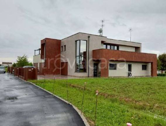 casa indipendente in vendita a Trebaseleghe