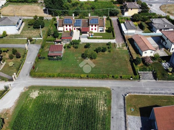 terreno edificabile in vendita a Trebaseleghe