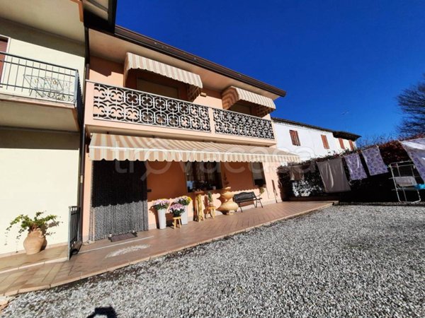 casa indipendente in vendita a Trebaseleghe
