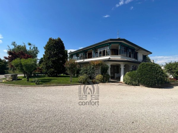 casa indipendente in vendita a Trebaseleghe