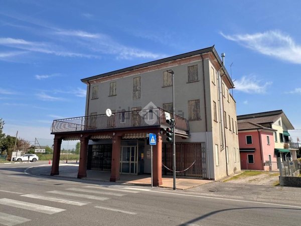 attico in vendita a Trebaseleghe in zona Fossalta