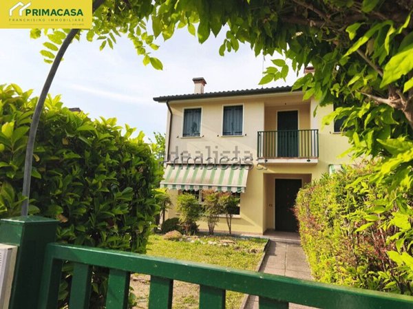 casa indipendente in vendita a Trebaseleghe