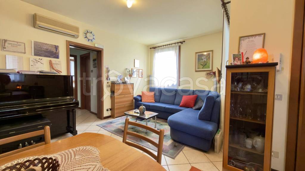casa indipendente in vendita a Trebaseleghe in zona S.Ambrogio