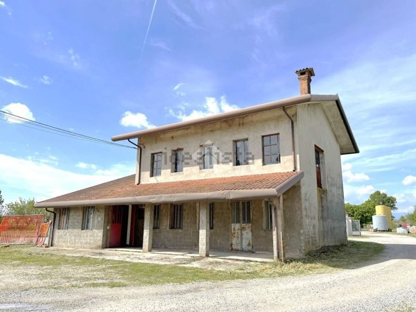 casa indipendente in vendita a Trebaseleghe