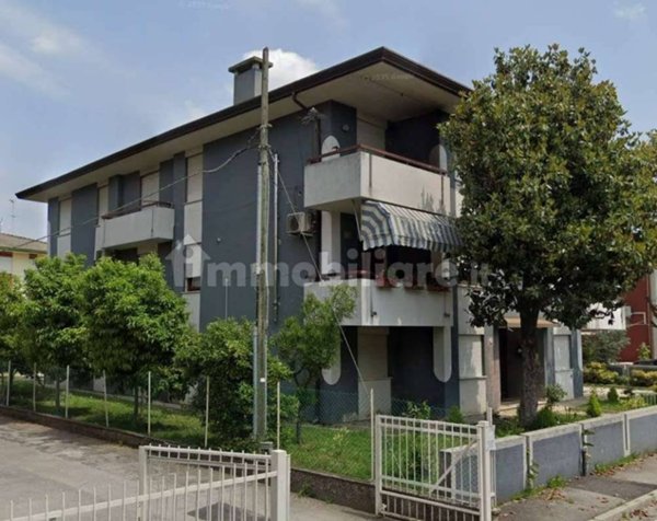 appartamento in vendita a Trebaseleghe in zona S.Ambrogio