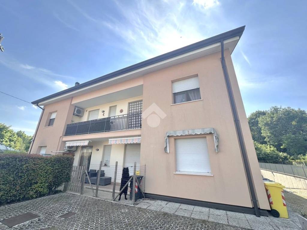 appartamento in vendita a Trebaseleghe in zona Fossalta
