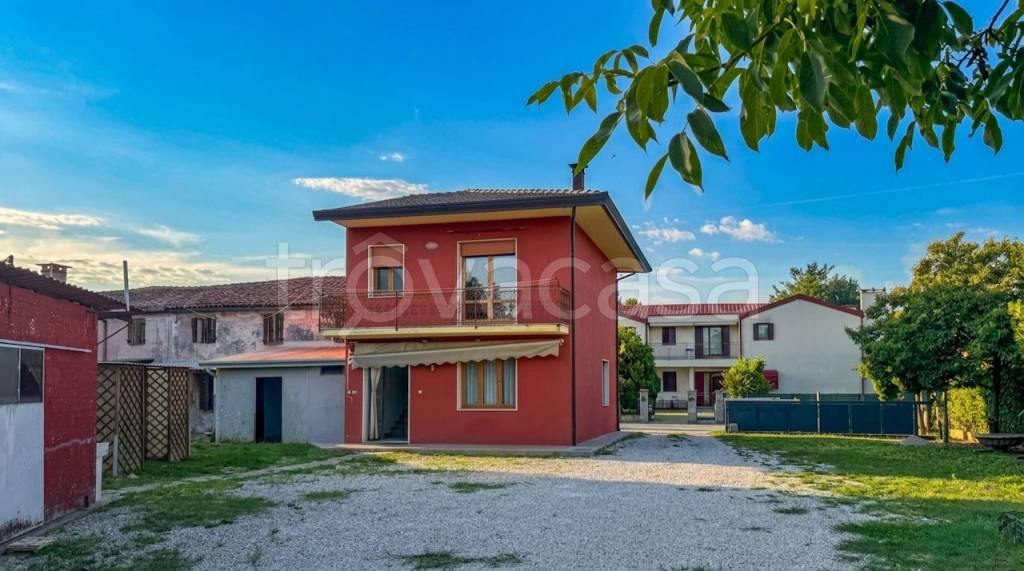 casa indipendente in vendita a Trebaseleghe in zona S.Ambrogio