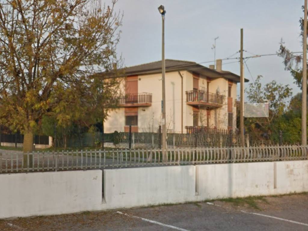 casa indipendente in vendita a Trebaseleghe in zona Fossalta