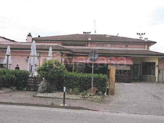 casa indipendente in vendita a Tribano