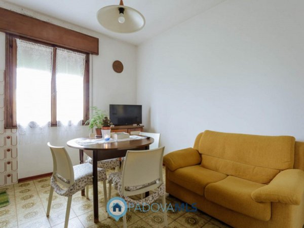 casa indipendente in vendita a Tribano