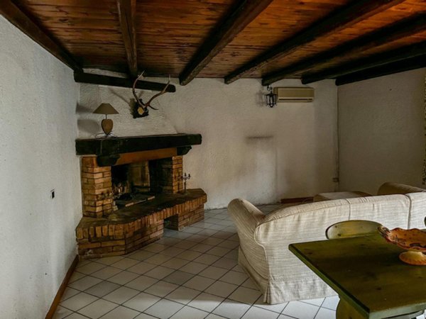casa indipendente in vendita a Tribano