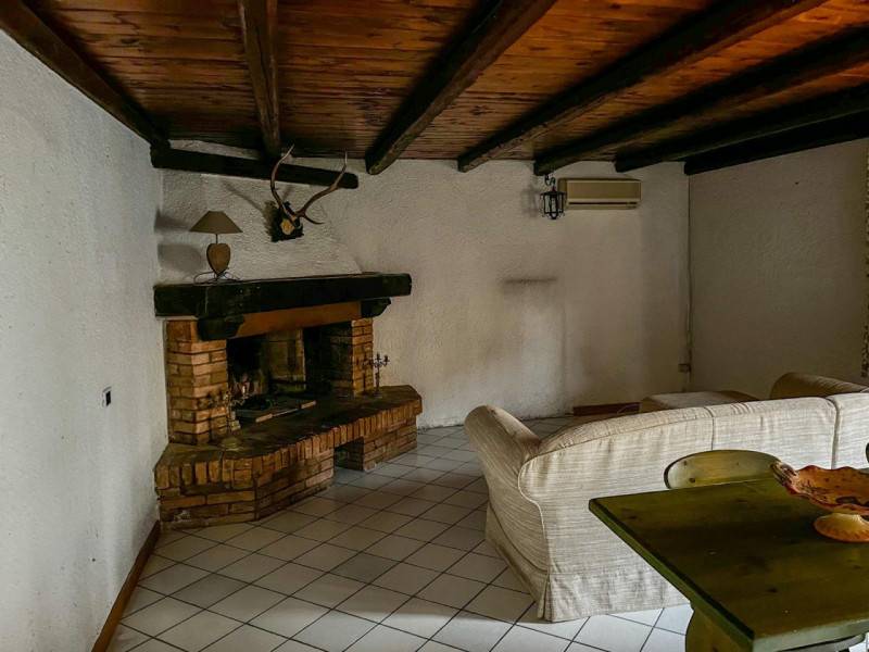 casa indipendente in vendita a Tribano