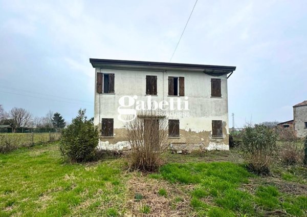 casa indipendente in vendita a Tribano
