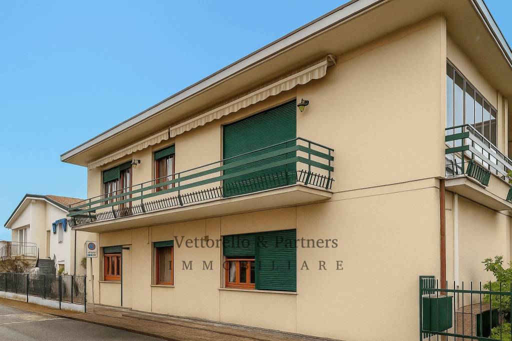 casa indipendente in vendita a Tribano