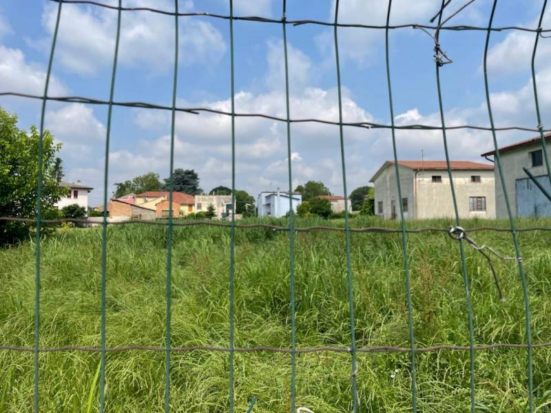 casa indipendente in vendita a Tribano