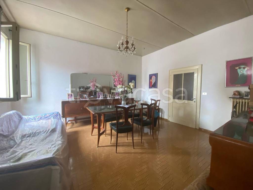 casa indipendente in vendita a Tribano