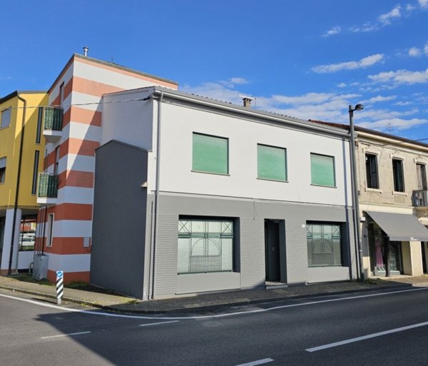 casa indipendente in vendita a Tribano