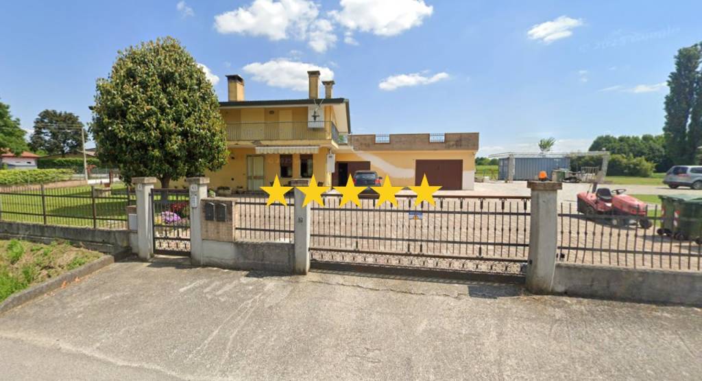 casa indipendente in vendita a Tribano