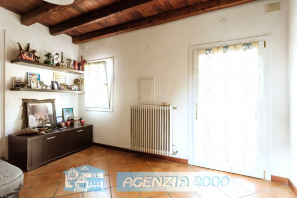 casa indipendente in vendita a Tribano