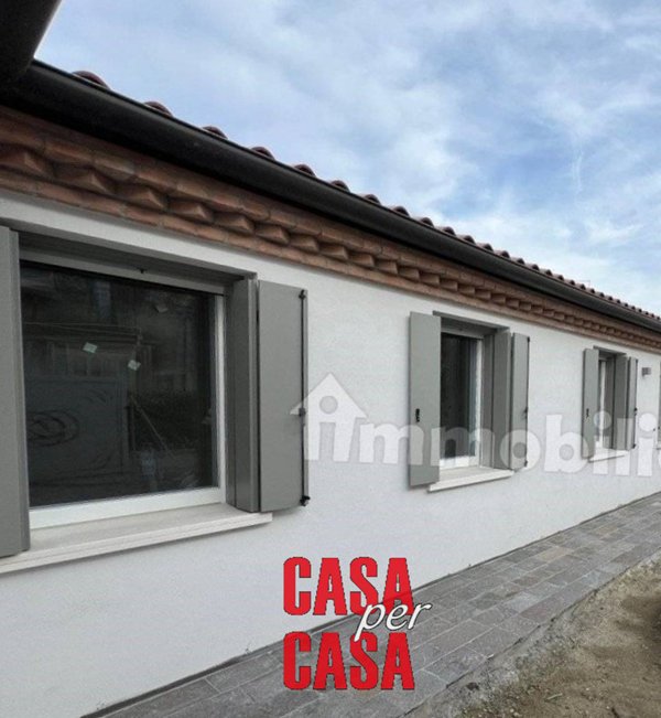 casa indipendente in vendita a Tribano