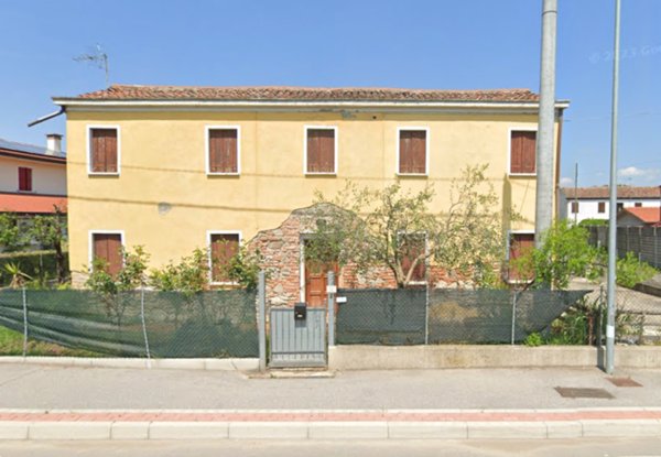 casa indipendente in vendita a Tribano