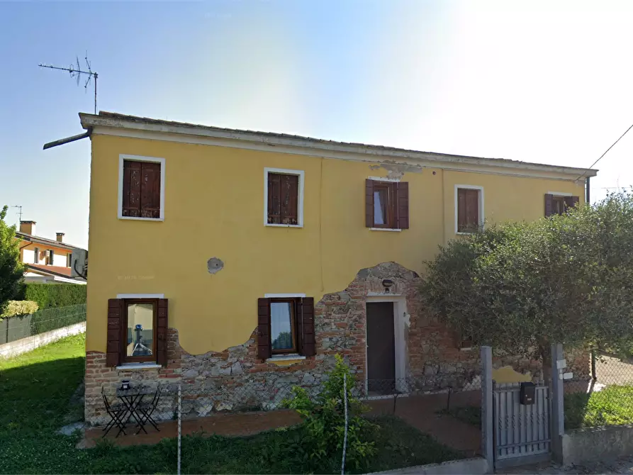 casa indipendente in vendita a Tribano