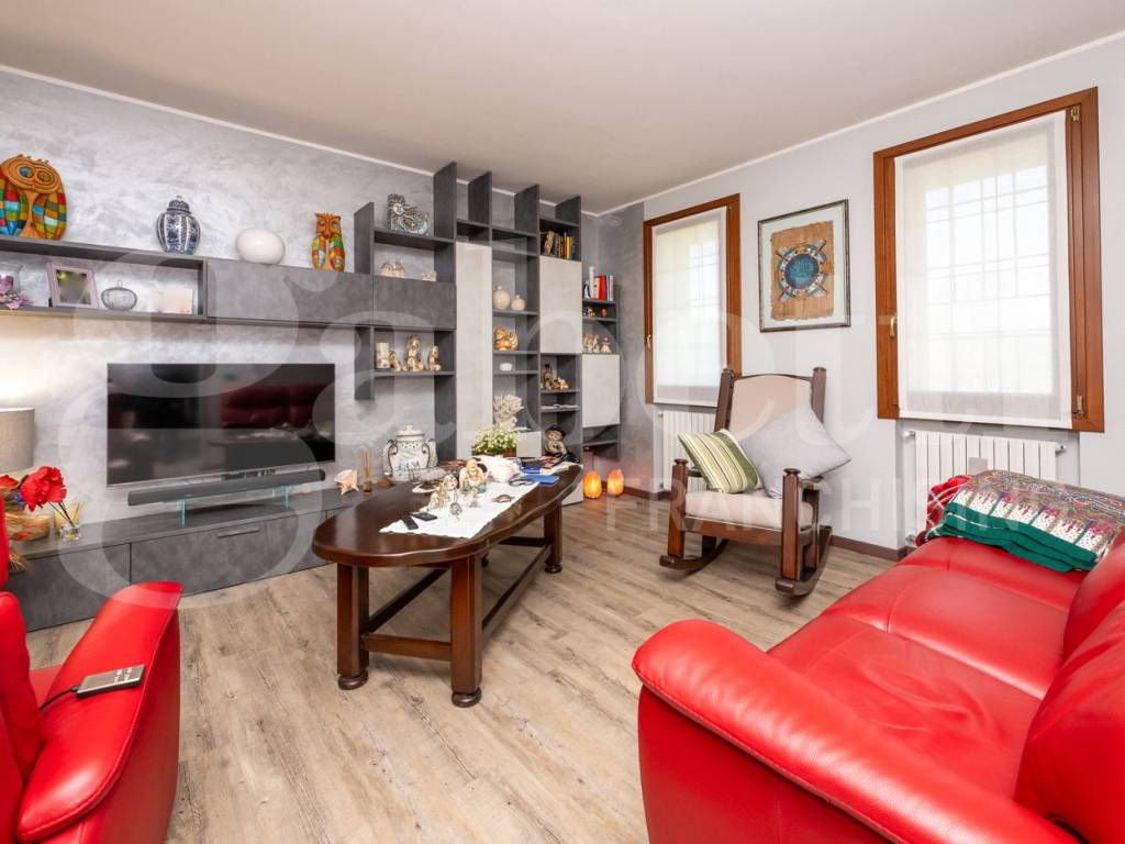 casa indipendente in vendita a Tribano in zona San Luca