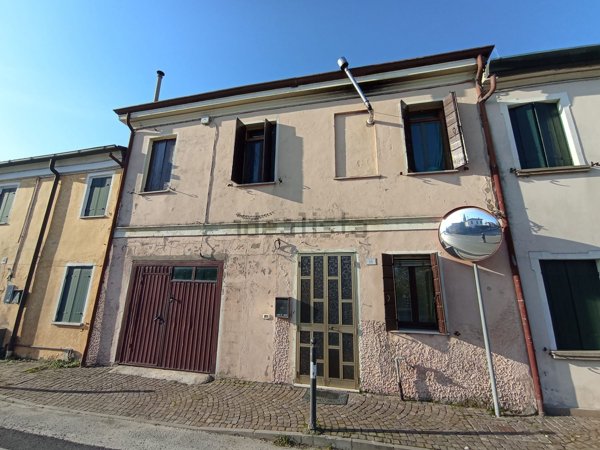 appartamento in vendita a Tribano