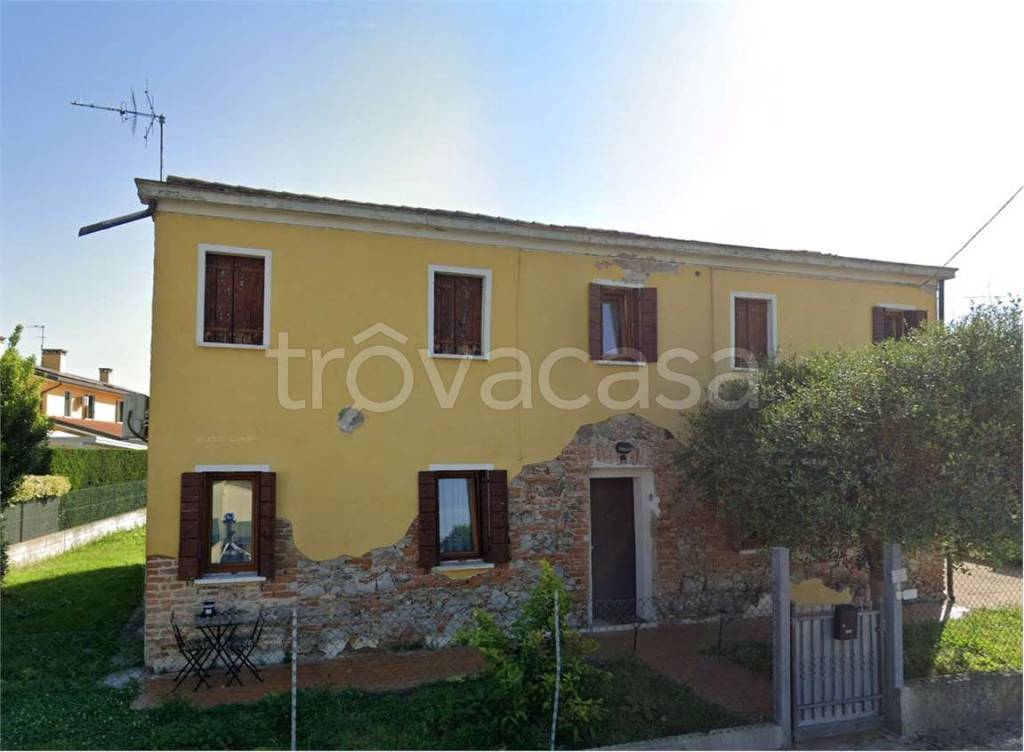 casa indipendente in vendita a Tribano