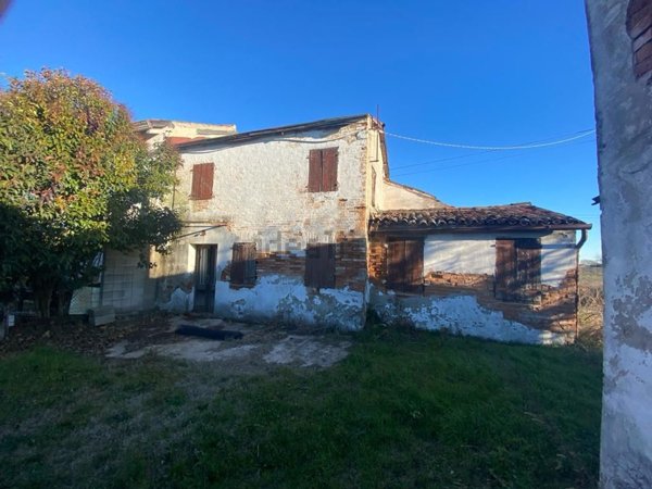 appartamento in vendita a Tribano in zona San Luca