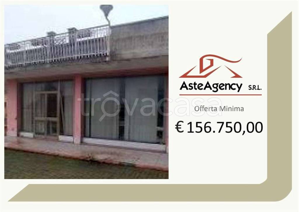 appartamento in vendita ad Urbana