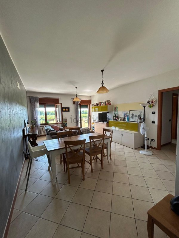 appartamento in vendita ad Urbana