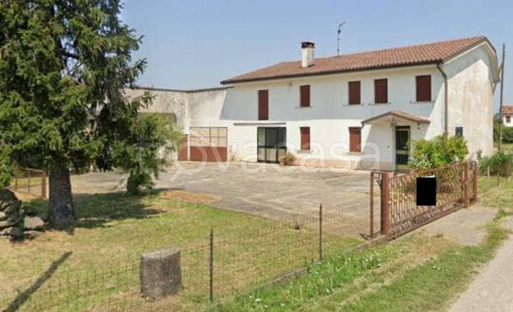 appartamento in vendita ad Urbana