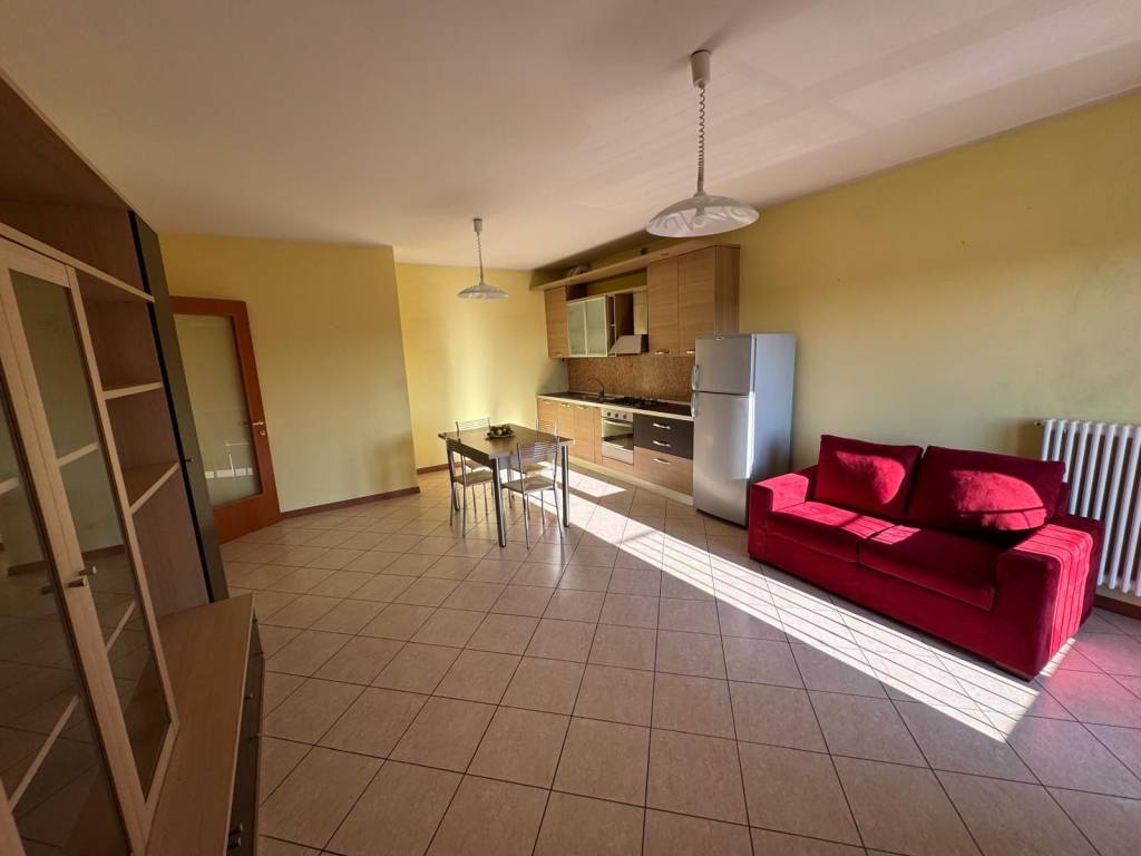 appartamento in vendita ad Urbana