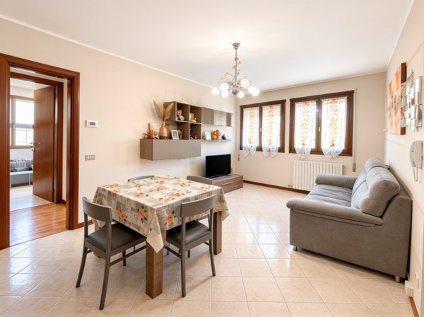 appartamento in vendita ad Urbana