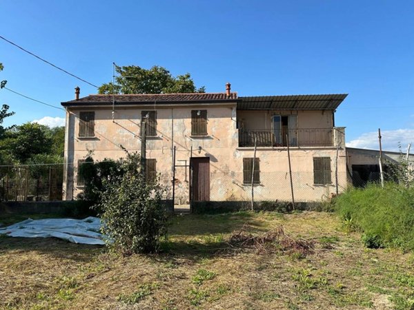 casa indipendente in vendita ad Urbana in zona San Salvaro