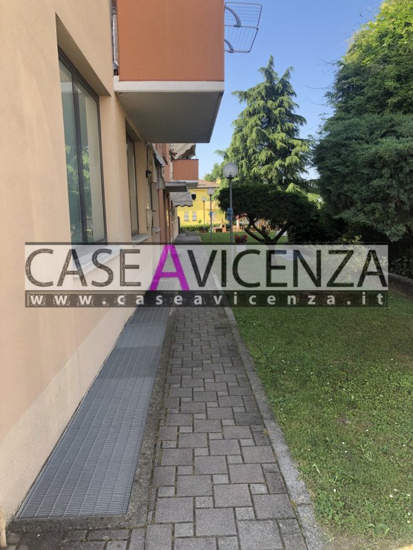ufficio in vendita a Veggiano